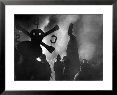 People Celebrating Guy Fawkes' Day With Burning Of An Effigy Of The Pope by Hans Wild Pricing Limited Edition Print image