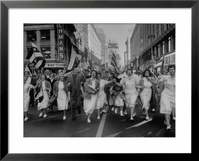 Milwaukee Braves Fans Celebrating With Impromptu Parade After The Team Won World Series by Francis Miller Pricing Limited Edition Print image