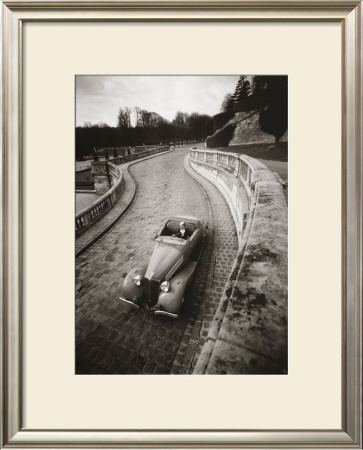 Cabriolet, France, C.1936 by Robert Doisneau Pricing Limited Edition Print image