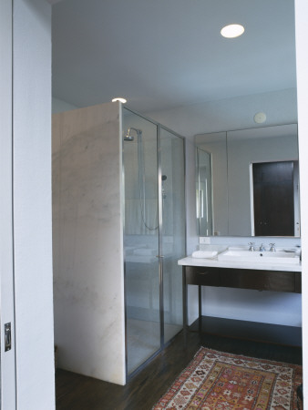 House For Brazilian Film Director, Sao Paolo, Bathroom, Architect: Isay Weinfeld by Alan Weintraub Pricing Limited Edition Print image