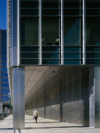 Canary Wharf, Docklands, London, Walkway At 25 Bank Street, Architect: Cesar Pelli And Associates by David Churchill Pricing Limited Edition Print image