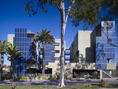 Colorado Court, Santa Monica, California, Architect: Pugh And Scarpa by John Edward Linden Pricing Limited Edition Print image