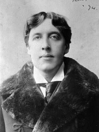 Oscar Wilde by Alfred Ellis & Walery Pricing Limited Edition Print image