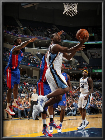Detroit Pistons V Memphis Grizzlies: Sam Young And Ben Gordon by Joe Murphy Pricing Limited Edition Print image