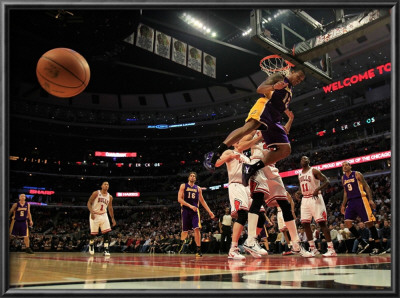 Los Angeles Lakers V Chicago Bulls: Shannon Brown by Jonathan Daniel Pricing Limited Edition Print image