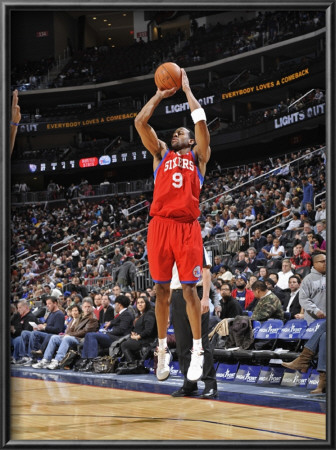 Philadelphia 76Ers V New Jersey Nets: Andre Iguodala by David Dow Pricing Limited Edition Print image