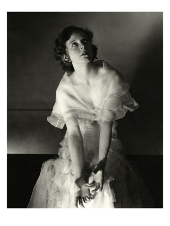 Vanity Fair - August 1931 by Edward Steichen Pricing Limited Edition Print image
