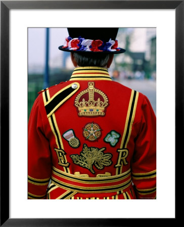 Beefeater, London, England by Steve Vidler Pricing Limited Edition Print image