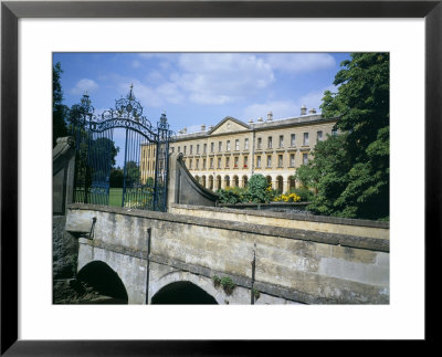 The New Building From The Cherwell Bridge, Magdalen College, Oxford, Oxfordshire, England by David Hunter Pricing Limited Edition Print image