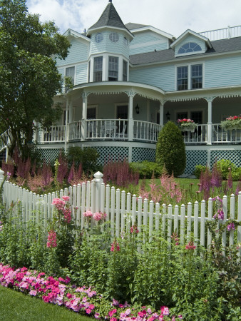 Mackinac Island, Michigan, Usa - Grand American House by Natalie Tepper Pricing Limited Edition Print image