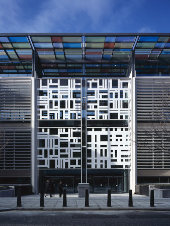 Home Office, Marsham Street, London, Main Entrance, Architect: Terry Farrell And Partners by Richard Bryant Pricing Limited Edition Print image