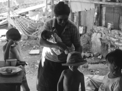 Mama Del Barrio, Asuncion, Paraguay by Eloise Patrick Pricing Limited Edition Print image