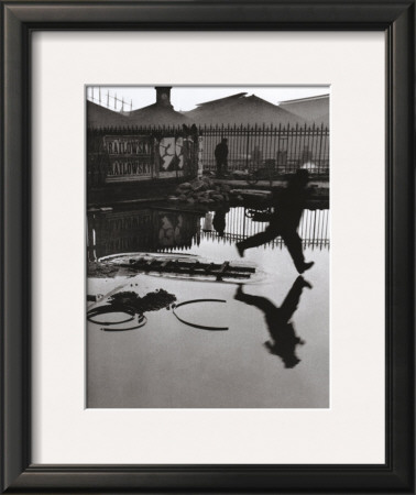 Derriere La Gare Saint-Lazare, Paris by Henri Cartier-Bresson Pricing Limited Edition Print image