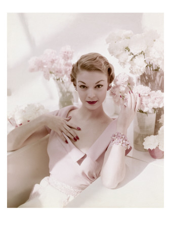 Vogue - May 1950 by John Rawlings Pricing Limited Edition Print image
