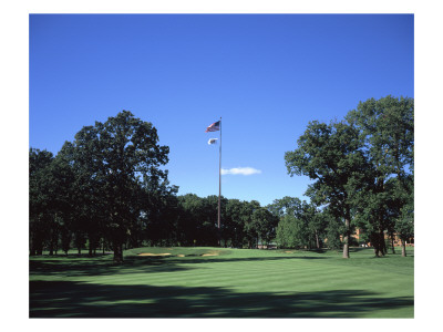 Medinah Country Club, Hole 18 by Stephen Szurlej Pricing Limited Edition Print image
