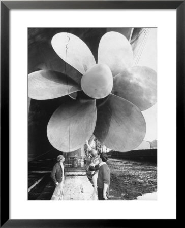 Twin Screw Propeller Of New Cunard Liner 'Queen Elizabeth Ii' by Terence Spencer Pricing Limited Edition Print image