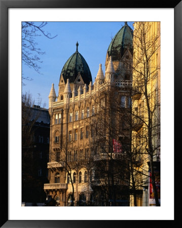 Buildings In V. Szabadsag Ter, Budapest, Hungary by David Greedy Pricing Limited Edition Print image