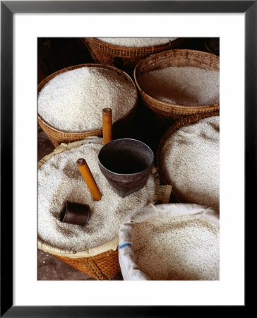 Trading Rice, Myanmar by Richard I'anson Pricing Limited Edition Print image