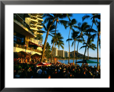 Pub At Waikiki Beach, Oahu, Hawaii by Holger Leue Pricing Limited Edition Print image