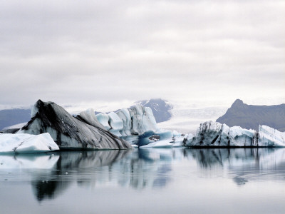 Jokulsarlon, An Ice-Dammed Lake In Iceland by Atli Mar Hafsteinsson Pricing Limited Edition Print image