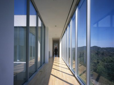 Oshry Residence, Bel Air, California, Footbridge, Architect: Spf Architects by John Edward Linden Pricing Limited Edition Print image