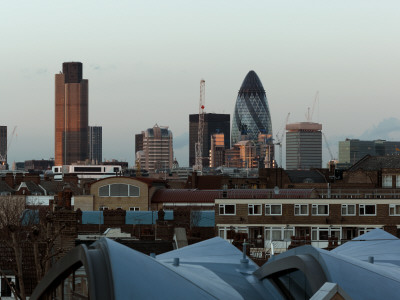 Siobhan Davies Dance Studios, London, Over Ribbon Roof Towards City, Dusk, Architect: Wigglesworth by Richard Bryant Pricing Limited Edition Print image