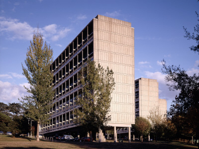 Alton West Estate, Roehampton, Lcc Architects by Sarah J Duncan Pricing Limited Edition Print image