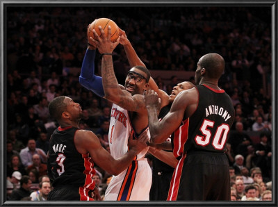 Miami Heat V New York Knicks: Amar'e Stoudemire, Dwyane Wade And Joel Anthony by Al Bello Pricing Limited Edition Print image