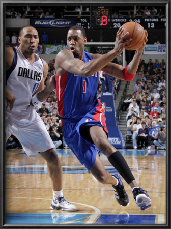 Detroit Pistons V Dallas Mavericks: Tracy Mcgrady And Shawn Marion by Glenn James Pricing Limited Edition Print image