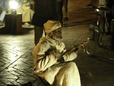 Guitar Player by Pietro Simonetti Pricing Limited Edition Print image