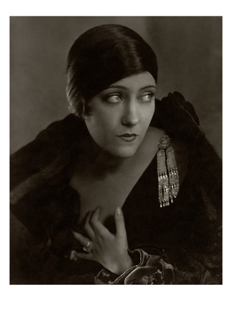 Vanity Fair - February 1925 by Edward Steichen Pricing Limited Edition Print image