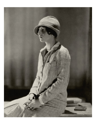 Vanity Fair - June 1926 by Edward Steichen Pricing Limited Edition Print image