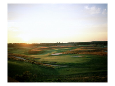 Shinnecock Hills Golf Club, Hole 18, Sunrise by Stephen Szurlej Pricing Limited Edition Print image