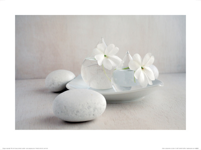 Petite Composition En Blanc by Amélie Vuillon Pricing Limited Edition Print image