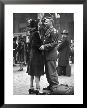 Young Woman In Pennsylvania Station Bidding Farewell To Departing Serviceman During Wwii by Alfred Eisenstaedt Pricing Limited Edition Print image