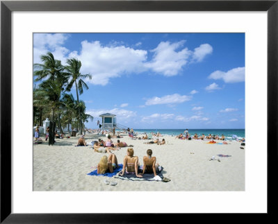Fort Lauderdale Beach, Fort Lauderdale, Florida, Usa by Gavin Hellier Pricing Limited Edition Print image
