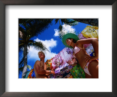 Shopping For Souvenirs, Petit Rameau by Holger Leue Pricing Limited Edition Print image