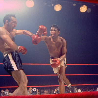 Sugar Ray Robinson Fighting Carmen Basilio In World Middleweight Boxing Match by George Silk Pricing Limited Edition Print image