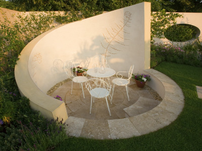 Hampton Court Flower Show 2006: Designer Philip Osman - Sunken Seating Area, Chairs And Table by Clive Nichols Pricing Limited Edition Print image