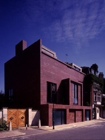 Private House Tf, London, Side View, Tony Fretton Architects by Peter Durant Pricing Limited Edition Print image