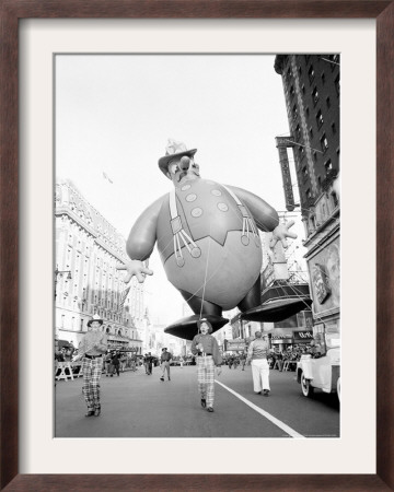 Thanksgiving Day Parade, New York, New York, C.1948 by John Rooney Pricing Limited Edition Print image