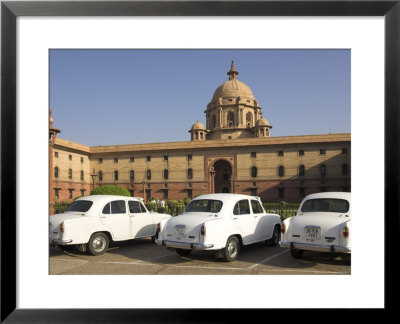 The Secretariats, Rashtrapati Bhavan, With White Official Ambassador Cars With Secretatriat, India by Eitan Simanor Pricing Limited Edition Print image