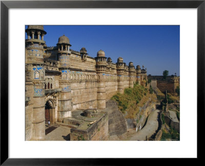 The Walls Of Gwalior Fort, Madhya Pradesh, India by Maurice Joseph Pricing Limited Edition Print image