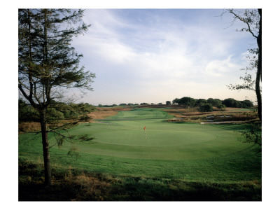 Shinnecock Hills Golf Club, Hole 12 by Stephen Szurlej Pricing Limited Edition Print image