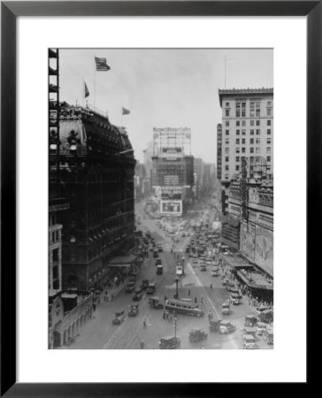 Intersection Of Broadway And 7Th Avenue, North Of Times Square by E O Hoppe Pricing Limited Edition Print image