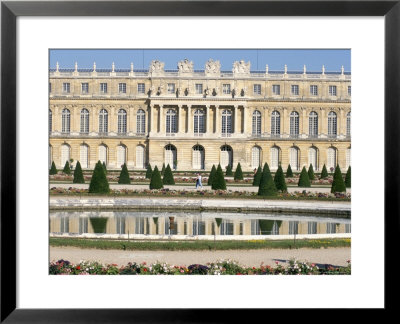 Le Parterre D'eau, Aisle Du Midi, Chateau Of Versailles, Les Yvelines, France by Guy Thouvenin Pricing Limited Edition Print image