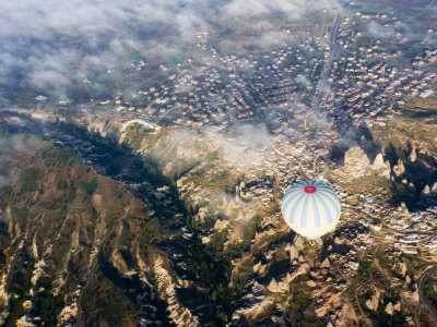 Hot Air Ballooning Over Kapadokia, Turkey by Scott Stulberg Pricing Limited Edition Print image