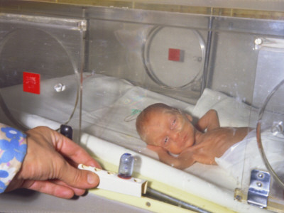 Premature Baby In Incubator, Redhill by Vanessa Wagstaff Pricing Limited Edition Print image