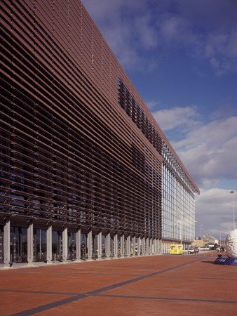 Millennium Point, Digbeth Birmingham, Architect: Nicholas Grimshaw And Partners by Charlotte Wood Pricing Limited Edition Print image