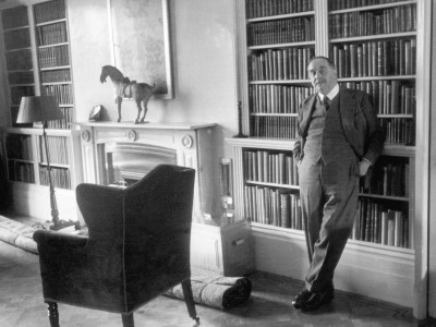 H G Wells by Kurt Hutton Pricing Limited Edition Print image